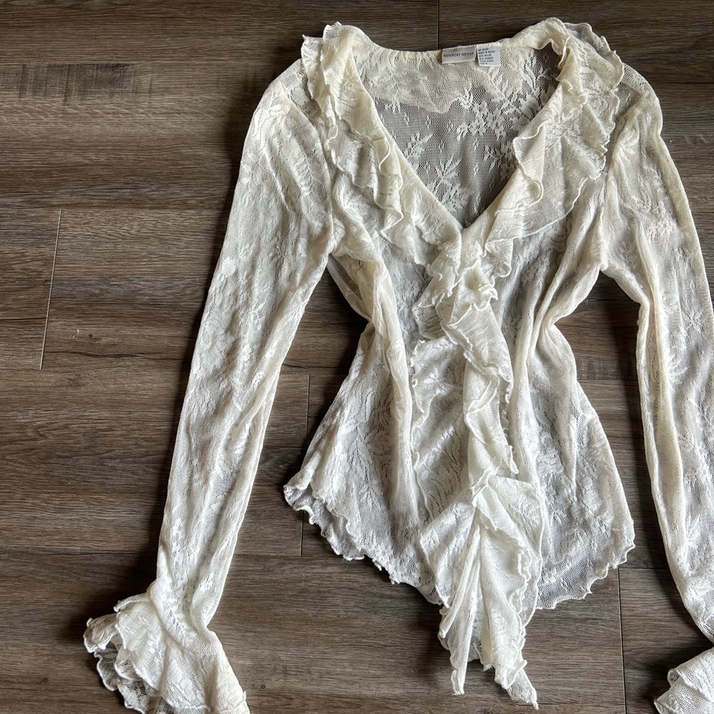 Newport News Cream Lace Ruffle Blouse - Picture 2 of 8